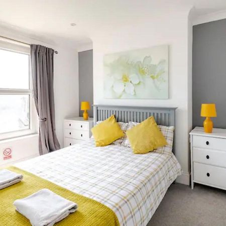 Castle View 2 Bedroom Apartment In Town Centre Hastings Exterior photo